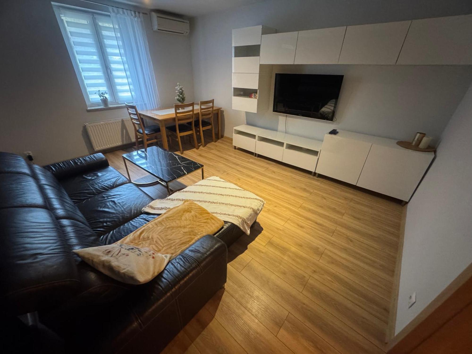 גורז'וב ווילקופולסקי Apartament Matejki מראה חיצוני תמונה